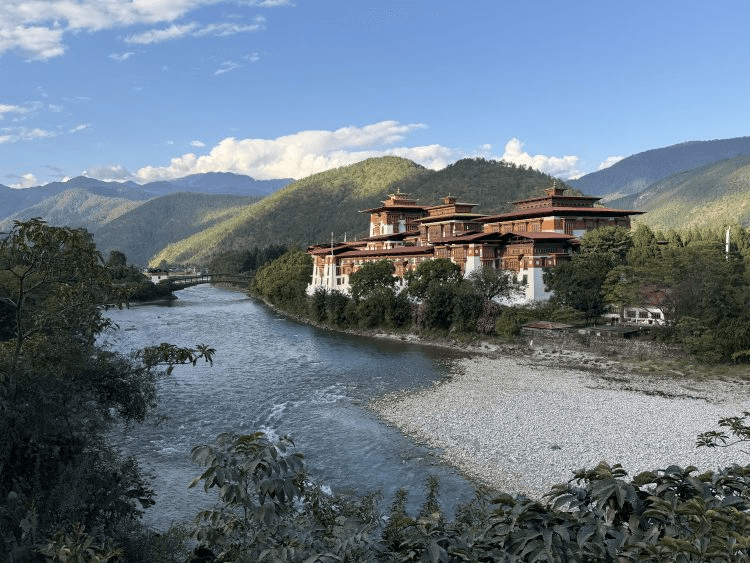 Discover the Land of Happiness: Ultimate Bhutan & Thimphu Travel Guide