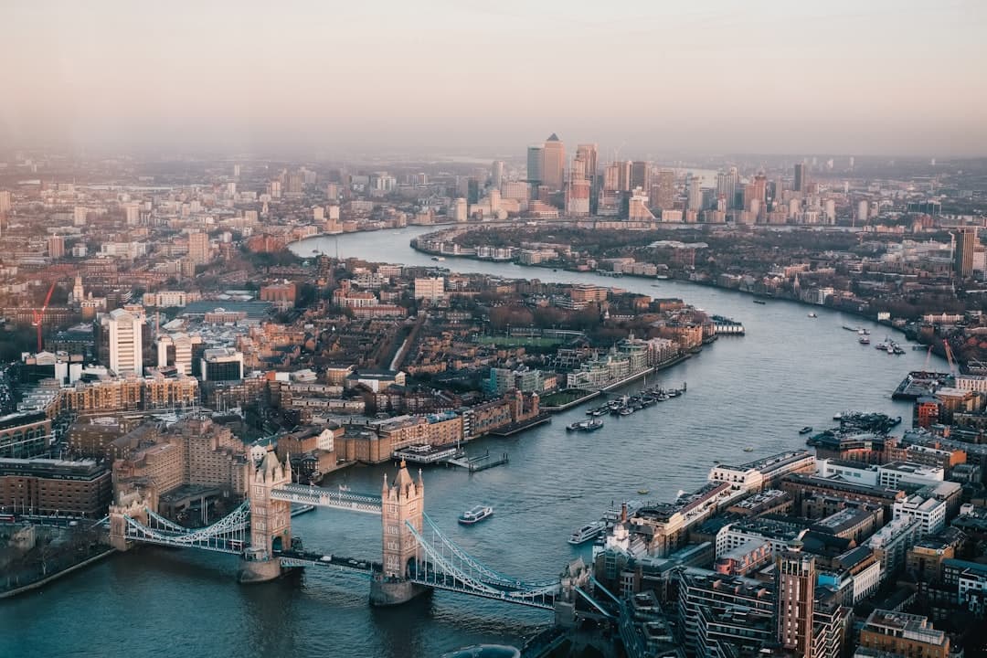 The Ultimate London Travel Guide | 4-Day Itinerary & Budget Tips