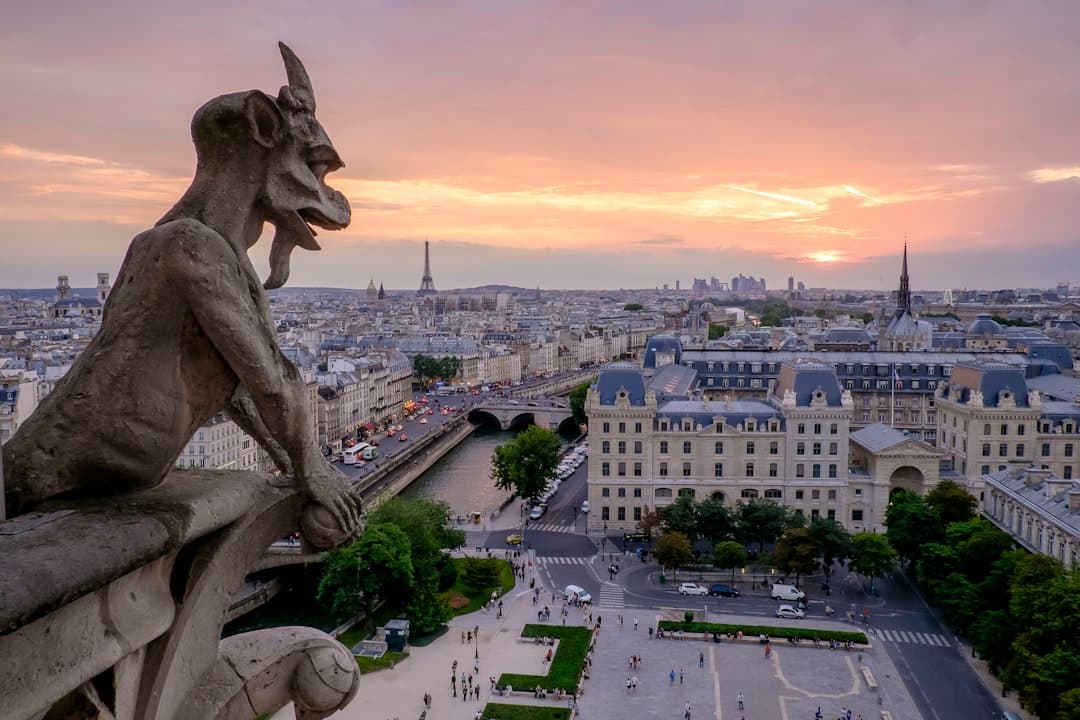 The Ultimate Paris 2026 Travel Guide | 5-Day Itinerary & Budget