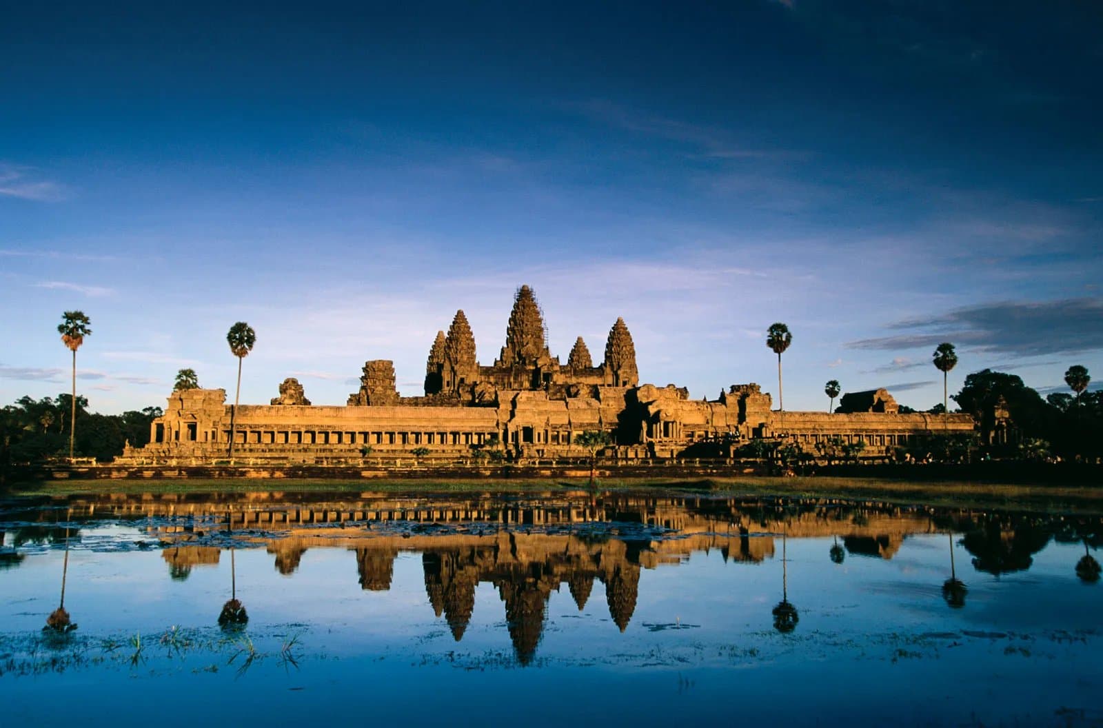 10 Days in Cambodia: The Ultimate Overland & Island Itinerary