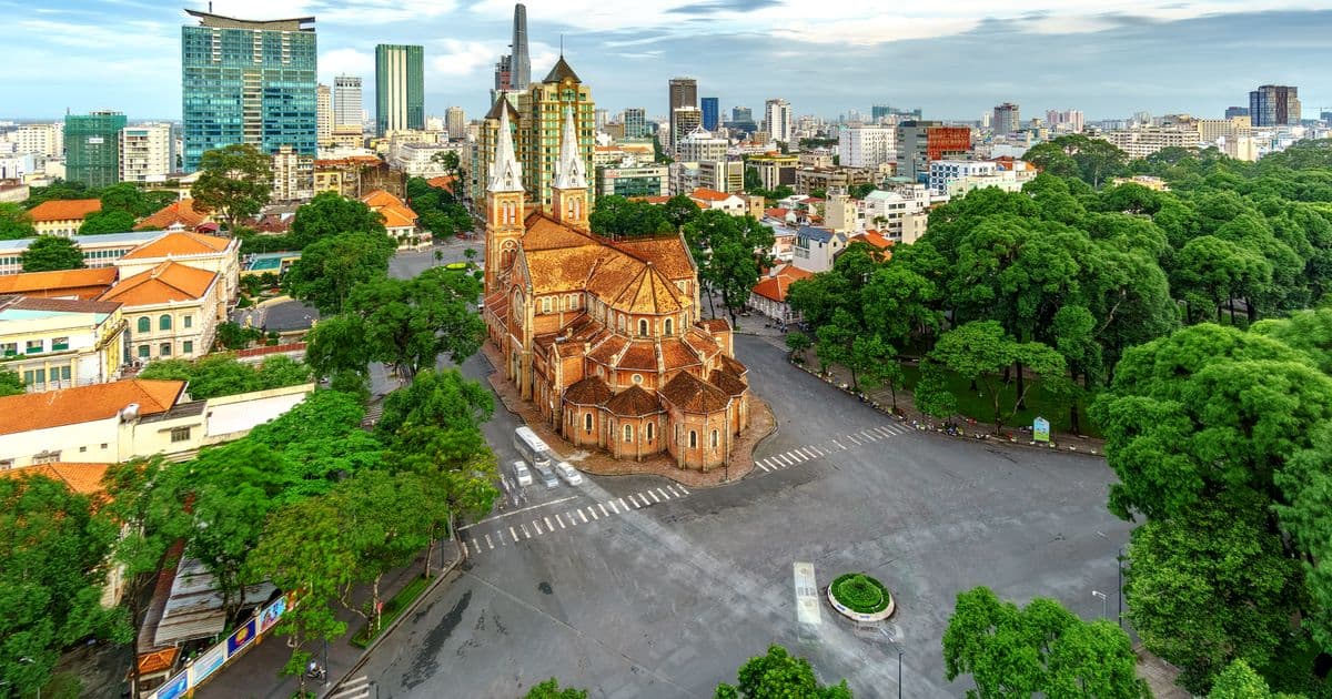 The Ultimate Ho Chi Minh City 2-Day Itinerary | Travel Guide & Best Places to Visit