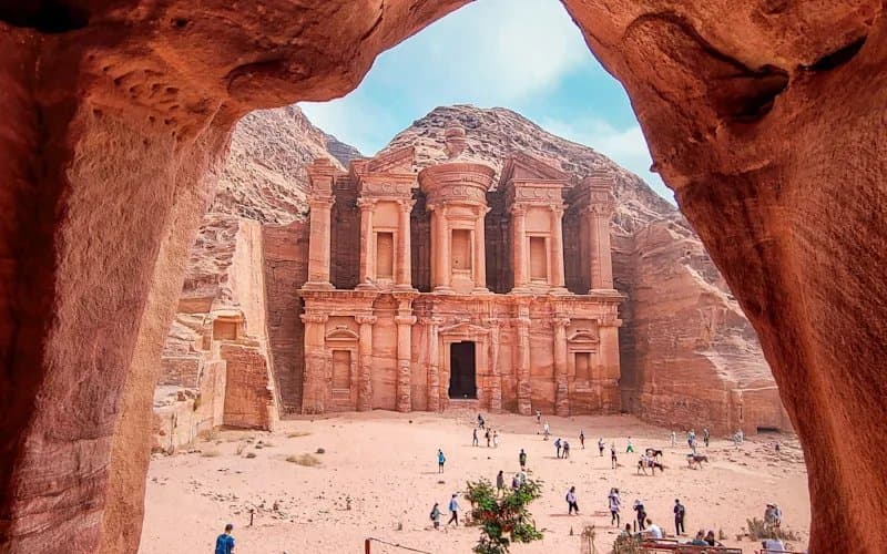 The PERFECT 7-Day Jordan Travel Guide | Petra, Wadi Rum, Dead Sea & More!