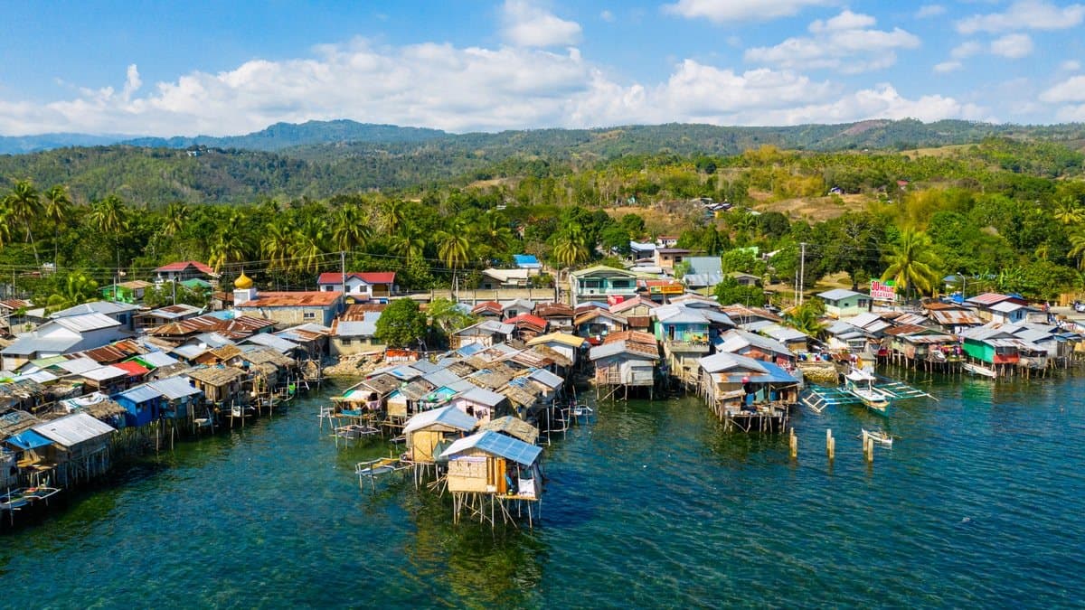 The Ultimate 10-Day Philippines Itinerary | Palawan & Coron Guide