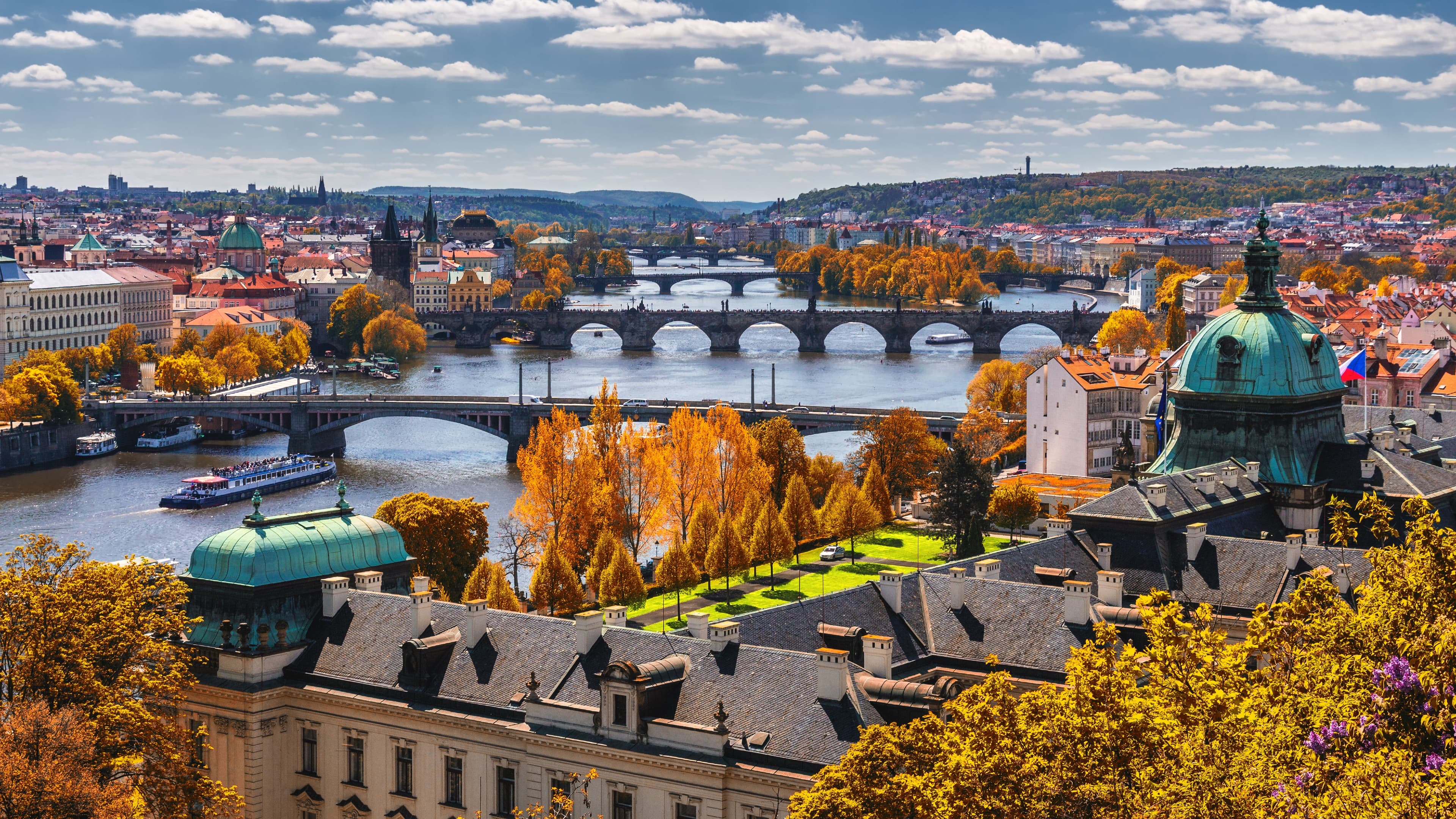 How To Spend 72 Hours in Prague: Europe's Safest & Cheapest City