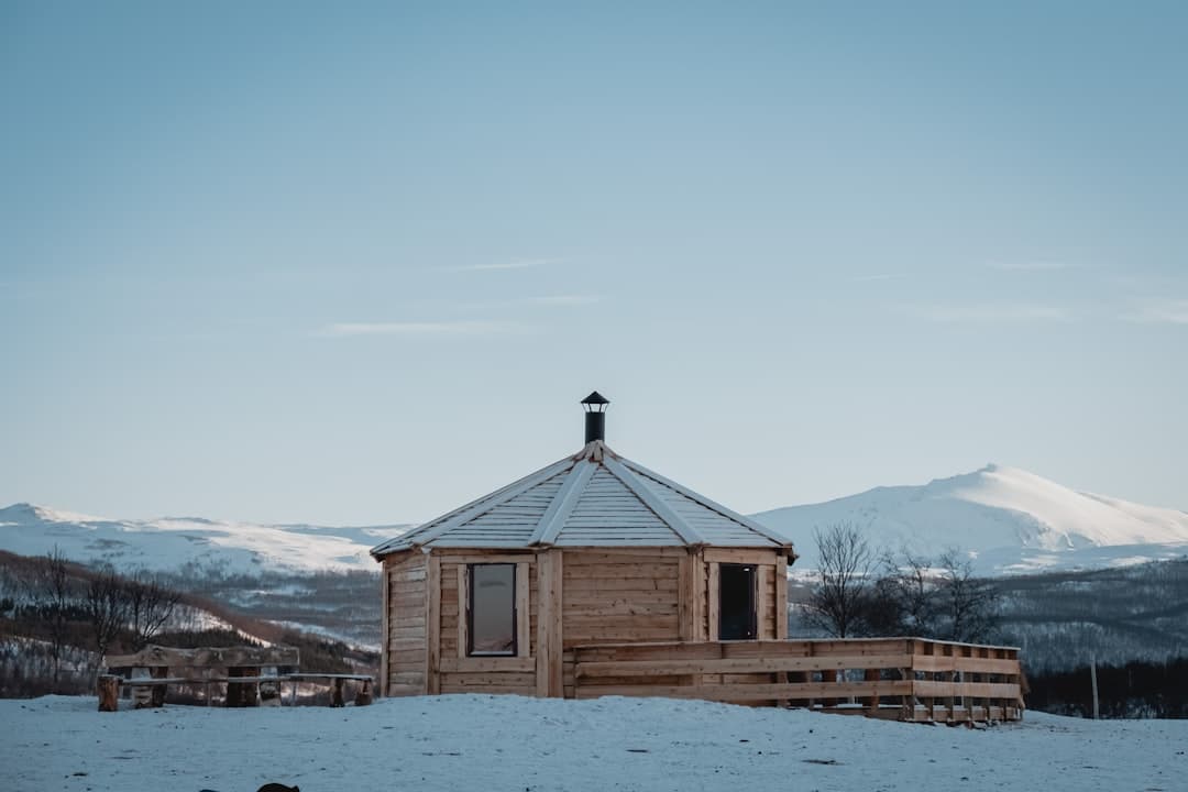 The Ultimate Tromsø Winter Travel Guide | 3-Day Arctic Itinerary